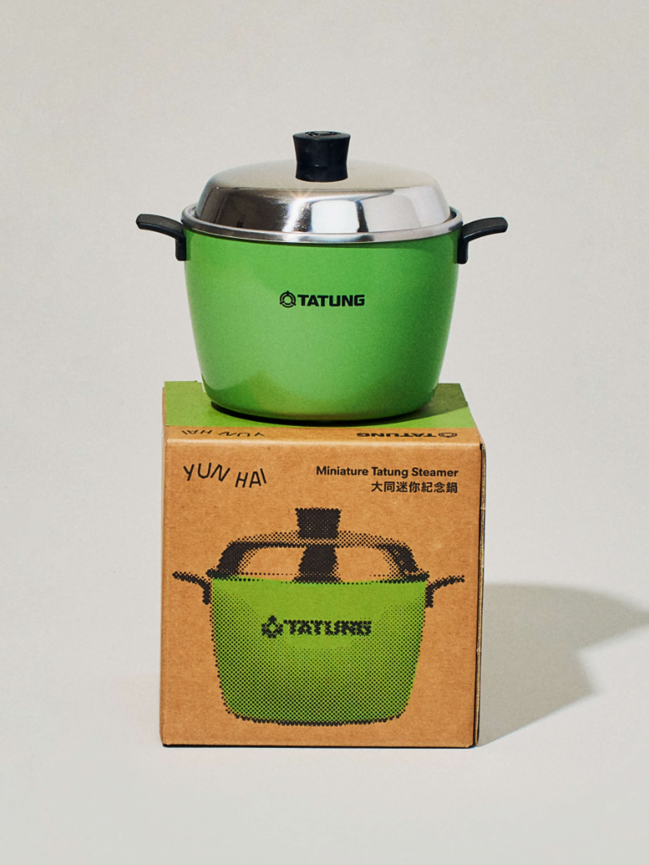 Limited Edition Tatung Steamer Miniature, Green