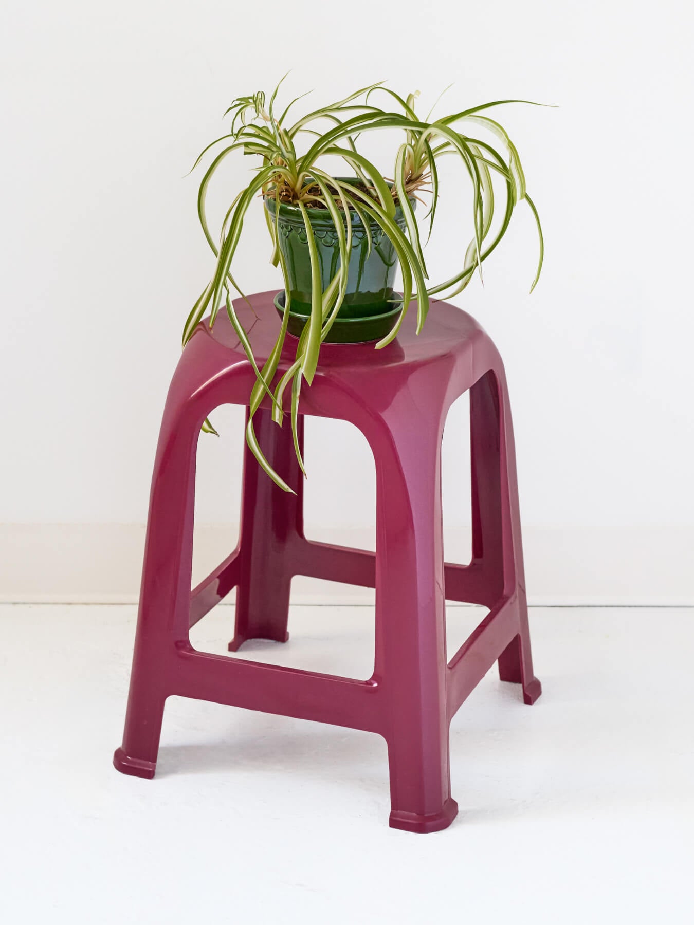 Taiwanese Red Stool | Yun Hai Taiwanese Pantry