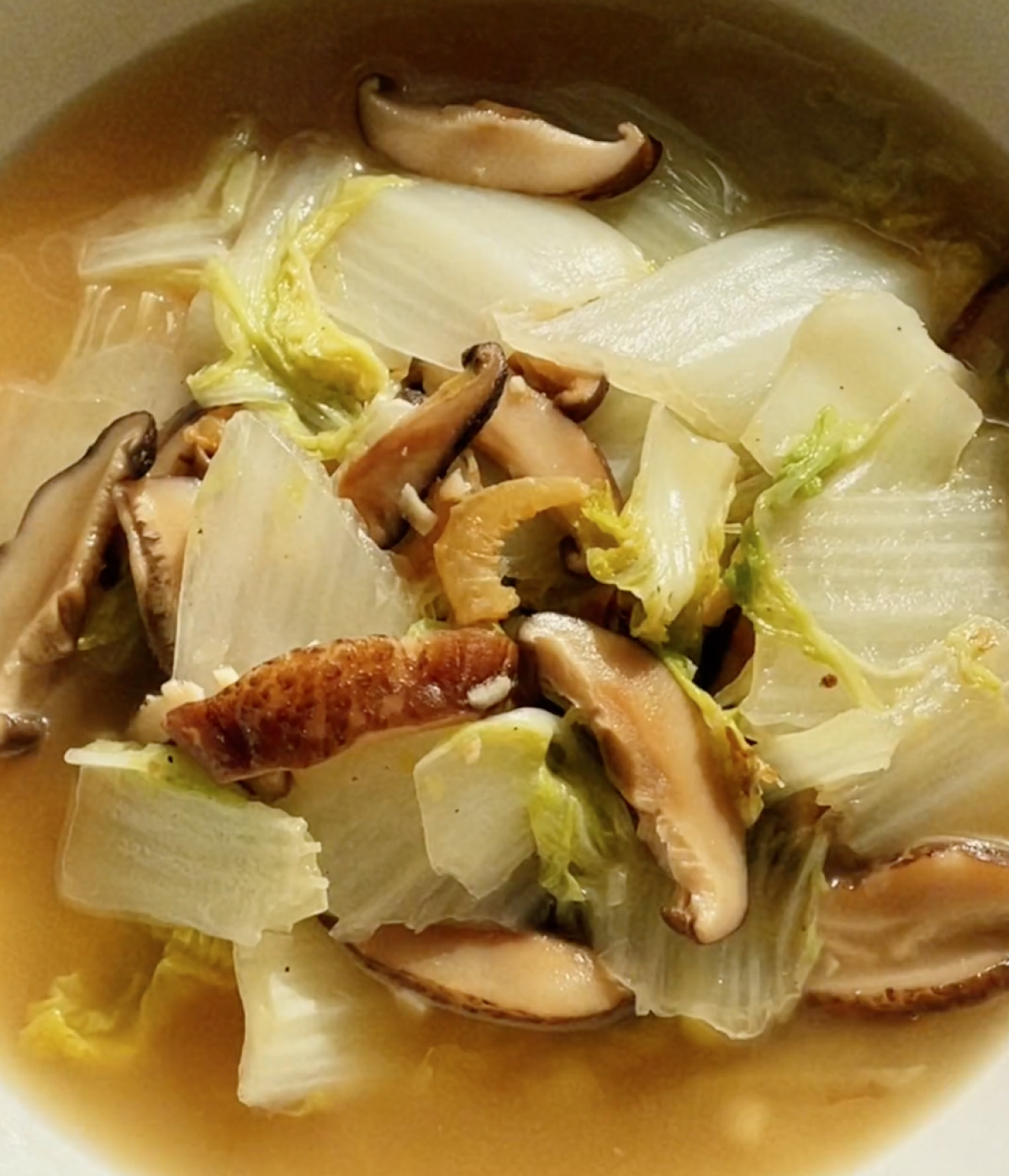 Braised Cabbage with Shiitake Mushroom