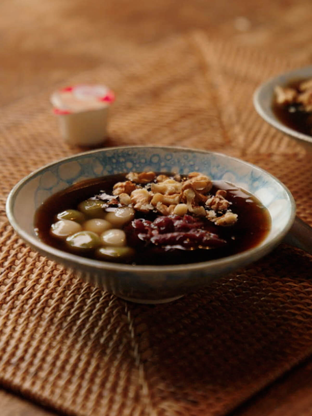 Hot Grass Jelly with Tang Yuan