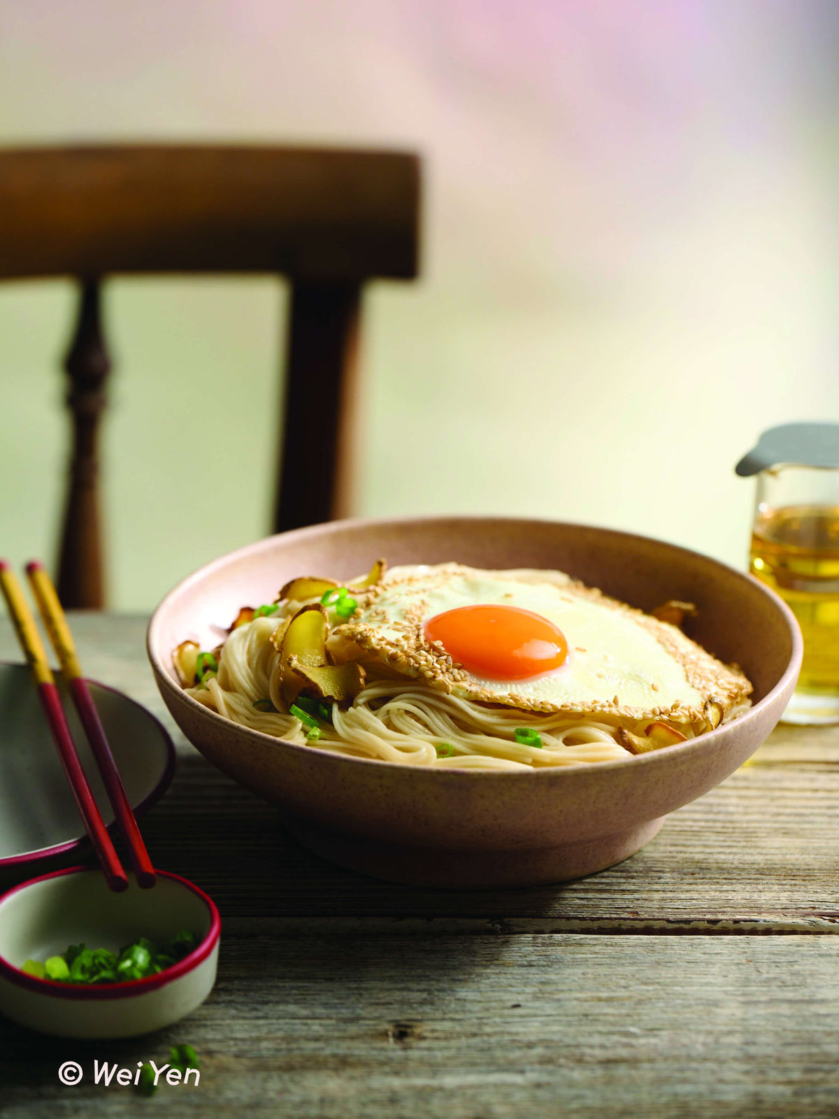 Camellia Oil Noodles with Sesame-Crusted Eggs