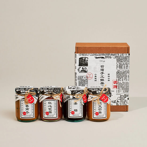 GIFT BOXES AND SETS